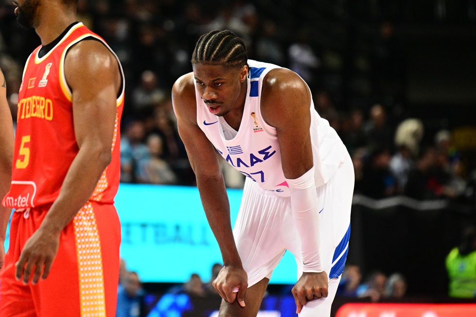 Αντετοκούνμπο: «Μας έλειψε η ενέργεια – Δεν είναι δικαιολογία ότι δεν προπονηθήκαμε όλοι μαζί»