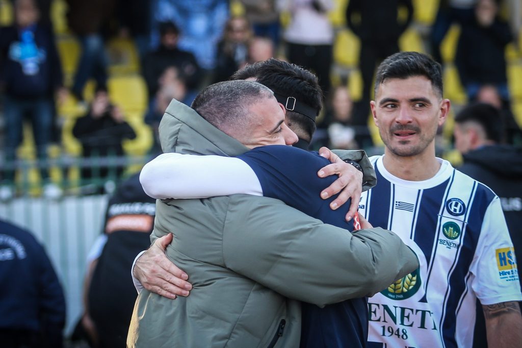 Οι πανηγυρικές αναρτήσεις του Ηρακλή και η δήλωση Μονεμβασιώτη για την επιστροφή στη Super League: «Γυρίζει εκεί που πρέπει να είναι» (vids)