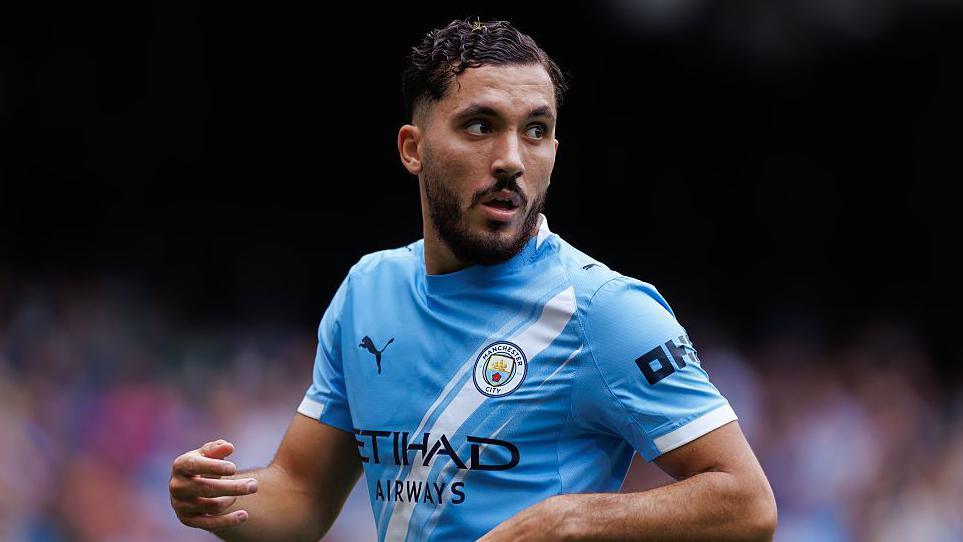 Αυτός είναι ο παίκτης της Μάντσεστερ Σίτι που αποθέωσε ο Λέμπεφ: «Είναι σαν τον Μαραντόνα…»