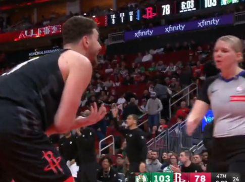 Απολογήθηκε για την σεξιστική επίθεση σε γυναίκα διαιτητή ο Αλπερέν Σενγκούν (vids)