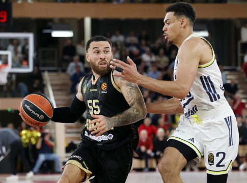 «Σε συζητήσεις με τον Μάικ Τζέιμς η Χάποελ Τελ Αβίβ»