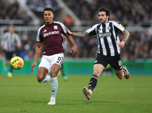 LIVE: Άστον Βίλα – Νιουκάστλ