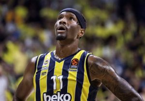 Όλες οι λεπτομέρειες για το «χρυσό» deal του Παναθηναϊκού με τον Χέιζ-Ντέιβις – Πότε θα παίξει ο Αμερικανός