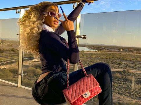 Επική τούμπα της Cardi B: Πήγε να κάνει lap dance σε… ρομπότ (vid)