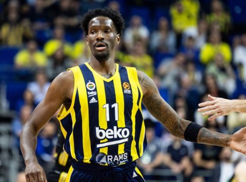 «Αυτή είναι η πρόταση που έχει στα χέρια του ο Χέιζ-Ντέιβις»