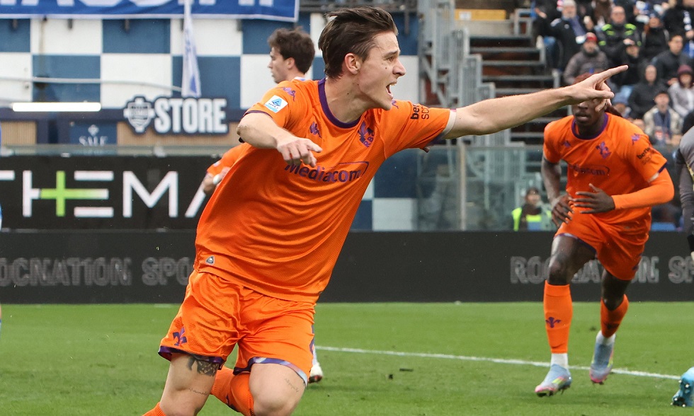 Κόμο – Φιορεντίνα 1-2: Σούπερ διπλό παραμονής για τους «βιόλα»