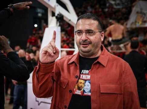 «Showman» Όφερ Γιανάι: Προκάλεσε δεκάλεπτη διακοπή στον αποκλεισμό της Χάποελ στο Κύπελλο Ισραήλ (vid)