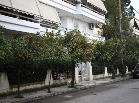 «Τα παιδιά δεν ξέρουν ότι πέθανε η πεθερά μου» -Τι λέει ο πρώην σύζυγος της 44χρονης για την τραγωδία στην Ελευσίνα