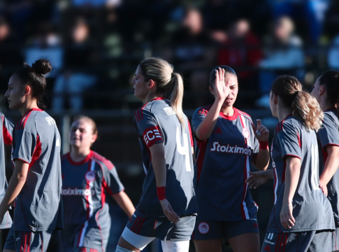 Ασυναγώνιστος ο Ολυμπιακός, «10 στα 10» στο πρωτάθλημα (0-9)