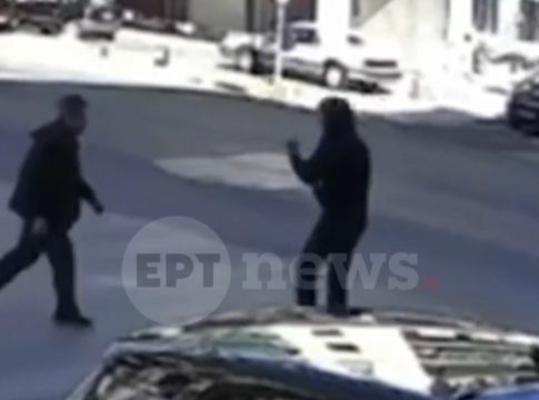 Πατήσια: Βίντεο ντοκουμέντο από την άγρια επίθεση με μαχαίρι όταν δύο οδηγοί ήρθαν στα χέρια