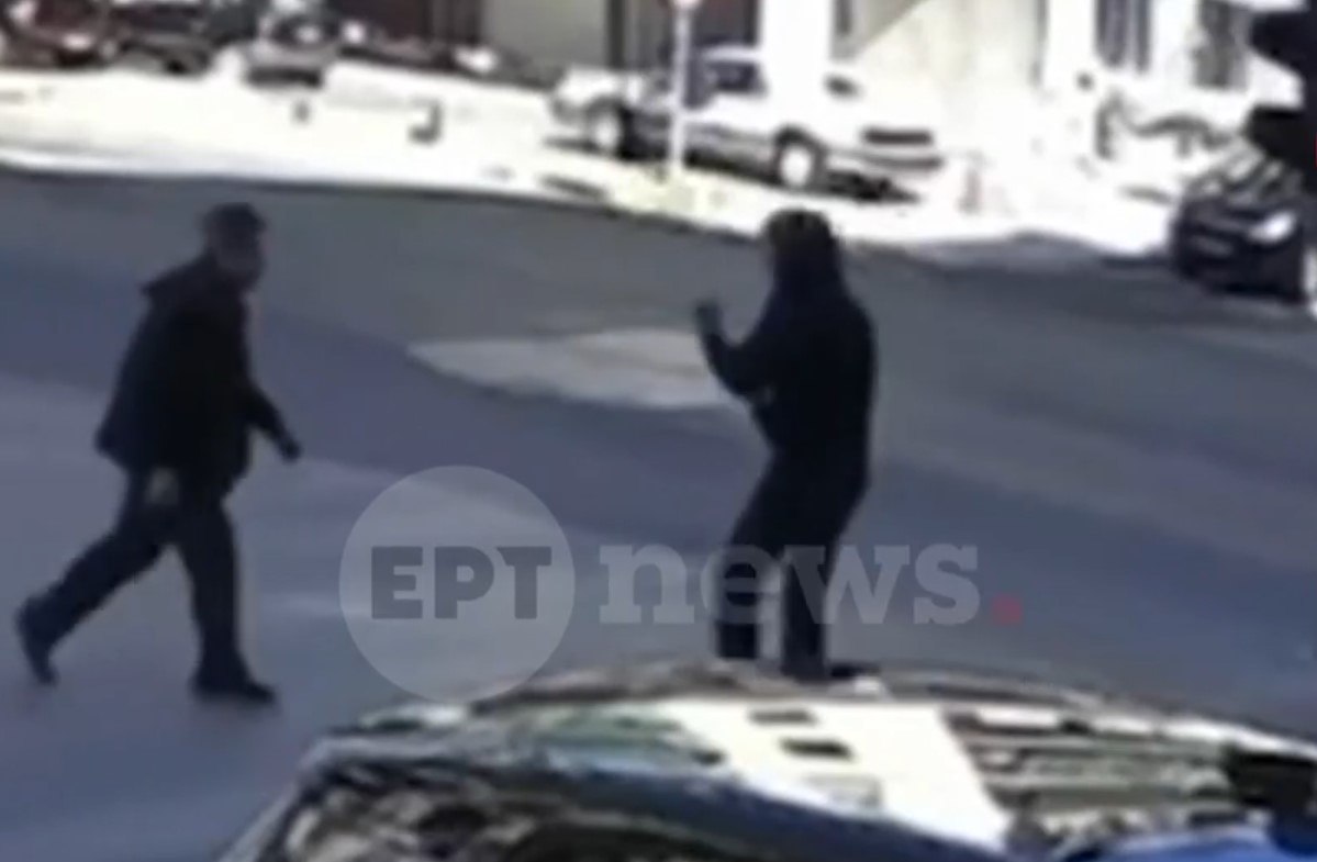 Πατήσια: Βίντεο ντοκουμέντο από την άγρια επίθεση με μαχαίρι όταν δύο οδηγοί ήρθαν στα χέρια