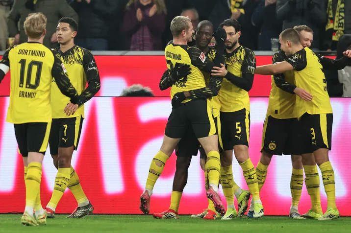 Ντόρτμουντ – Μάιντζ 4-0: Συνεχίζει στο… κυνήγι της Μπάγερν