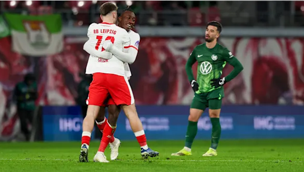 Λειψία – Βόλφσμπουργκ 2-2: Επέστρεψαν δύο φορές οι γηπεδούχοι κι έσωσαν τον βαθμό