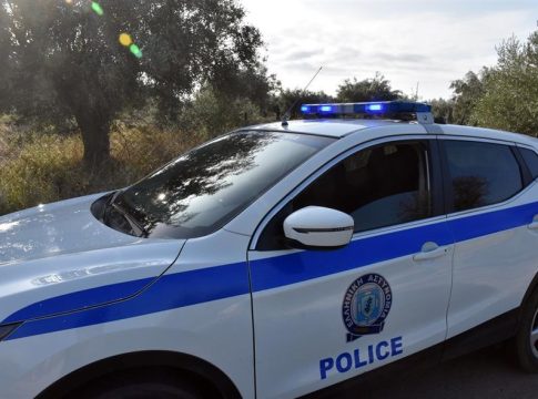 Δεκαπέντε συλλήψεις για κύκλωμα διακίνησης ναρκωτικών στον Βόλο – Κατασχέθηκαν κοκαΐνη, κάνναβη, χρήματα και όπλα