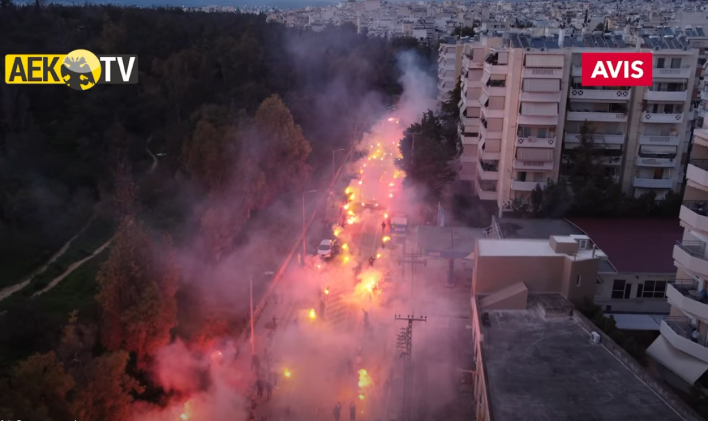 Η εντυπωσιακή υποδοχή των οπαδών της ΑΕΚ στην αποστολή της ομάδας (vid)