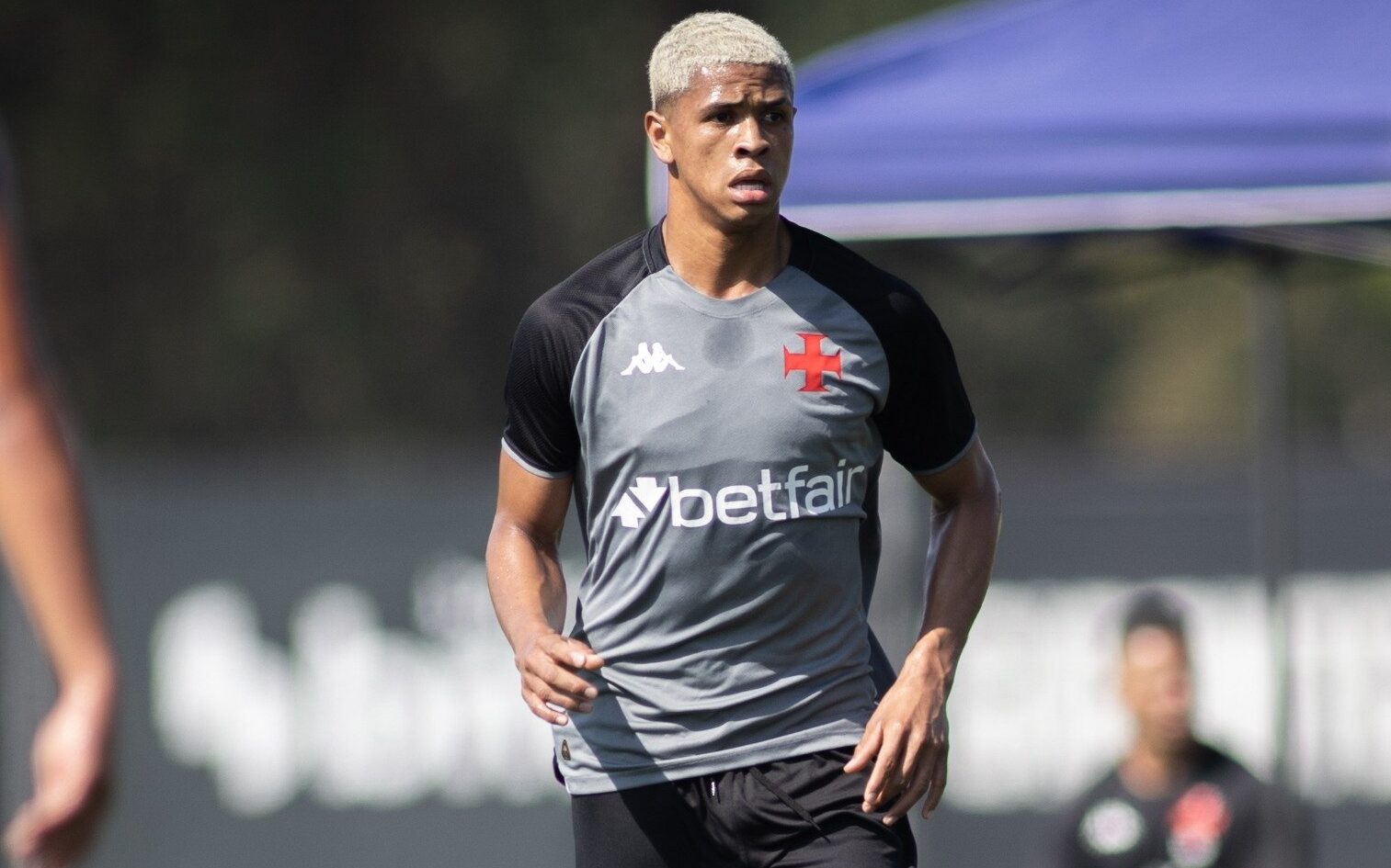 «Η Βάσκο απέρριψε πρόταση της ΑΕΚ για τον Κάουαν Μπάρος»