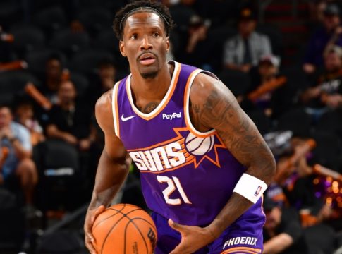 Εξελίξεις με Χέιζ-Ντέιβις: Η απόφαση των Μπακς και οι… ματιές από Ευρώπη