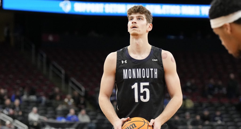 NCAA: Άγγιξε το double-double ο Σπάρταλης στη νίκη του Μόνμαουθ