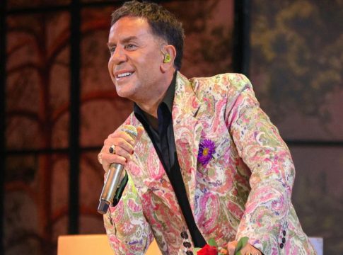 Γιώργος Μαζωνάκης: «Ήθελε να πάει να τραγουδήσει, αλλά δεν τον αφήσαμε» – Τα νεότερα για την υγεία του