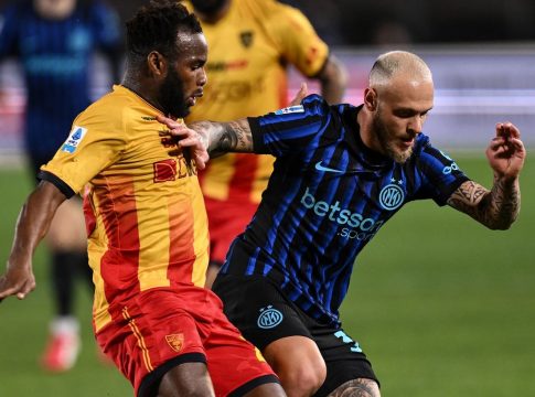 Λέτσε – Ίντερ 0-2: Ασταμάτητοι οι «νερατζούρι» και +10