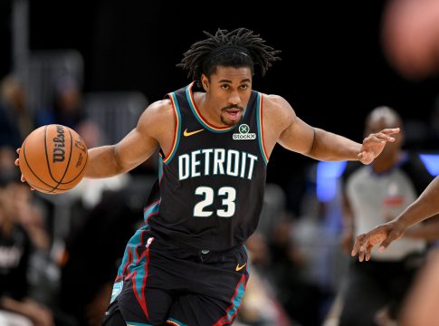 Άιβι και Κόνλει στους Μπουλς – Κίνηση με το βλέμμα στον… Γιάννη οι Τίμπεργουλβς (pics)