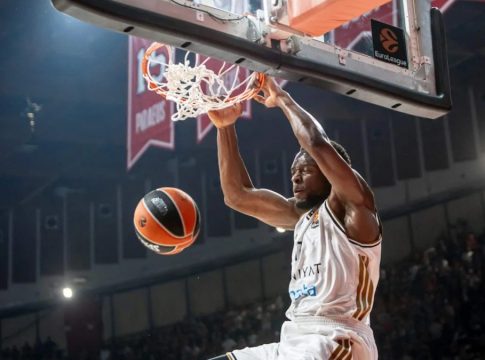 Μφιόντου Καμπενγκέλε: Ο πρώην σέντερ της ΑΕΚ που έκανε το ματς της ζωής του