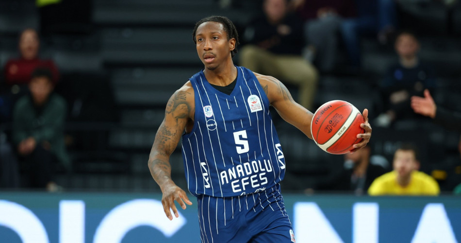 Αναντολού Εφές – Ζαλγκίρις 92-82: «Καθάρισε» ο Λι στο τέλος την Ζαλγκίρις