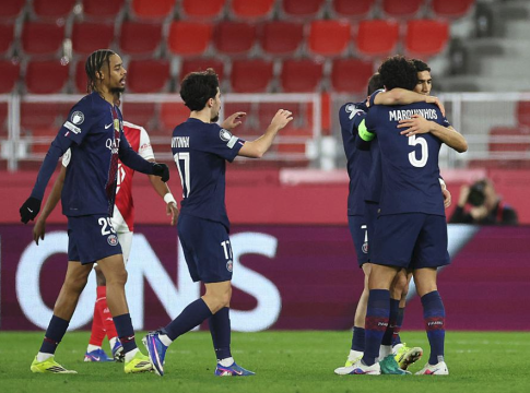 Μονακό – Παρί Σεν Ζερμέν 2-3: Ο Ντουέ έφερε τα πάνω-κάτω και τους πρωταθλητές Ευρώπης «αγκαλιά» με την πρόκριση στους «16»