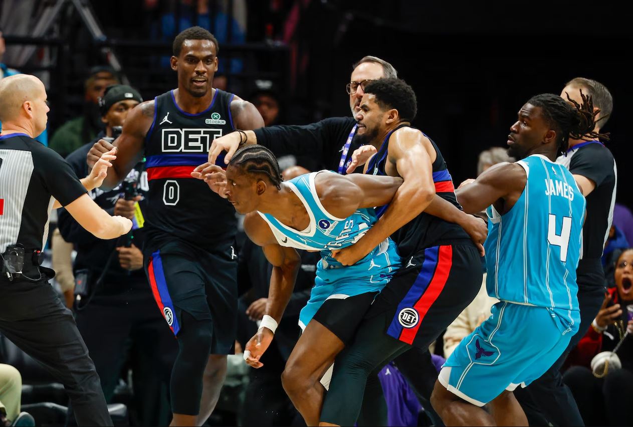 Το NBA ανακοίνωσε τις ποινές των παικτών που ενεπλάκησαν στο επεισόδιο που σημειώθηκε στο Πίστονς – Χόρνετς