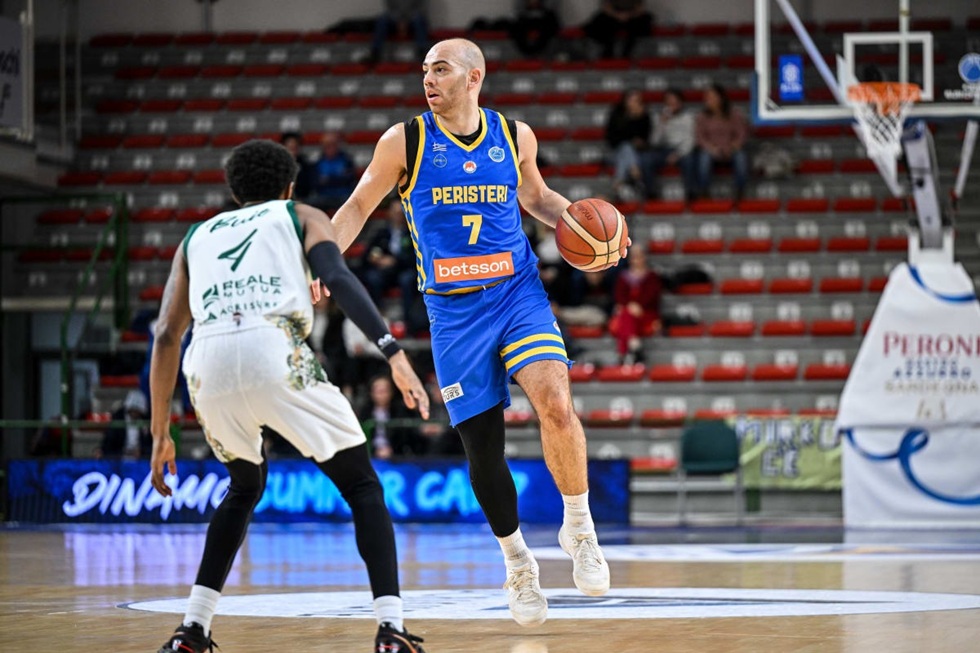 Σάσαρι – Περιστέρι 76-81: Άλωσαν τη Σαρδηνία οι φιλοξενούμενοι