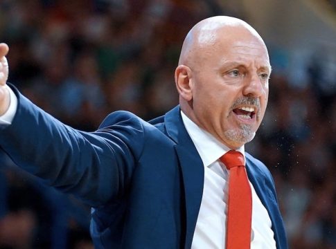 Ομπράντοβιτς: «Ξέρουμε πόσο δύσκολο είναι να παίζεις στο ΣΕΦ – Ο Ολυμπιακός έχει το πλεονέκτημα»