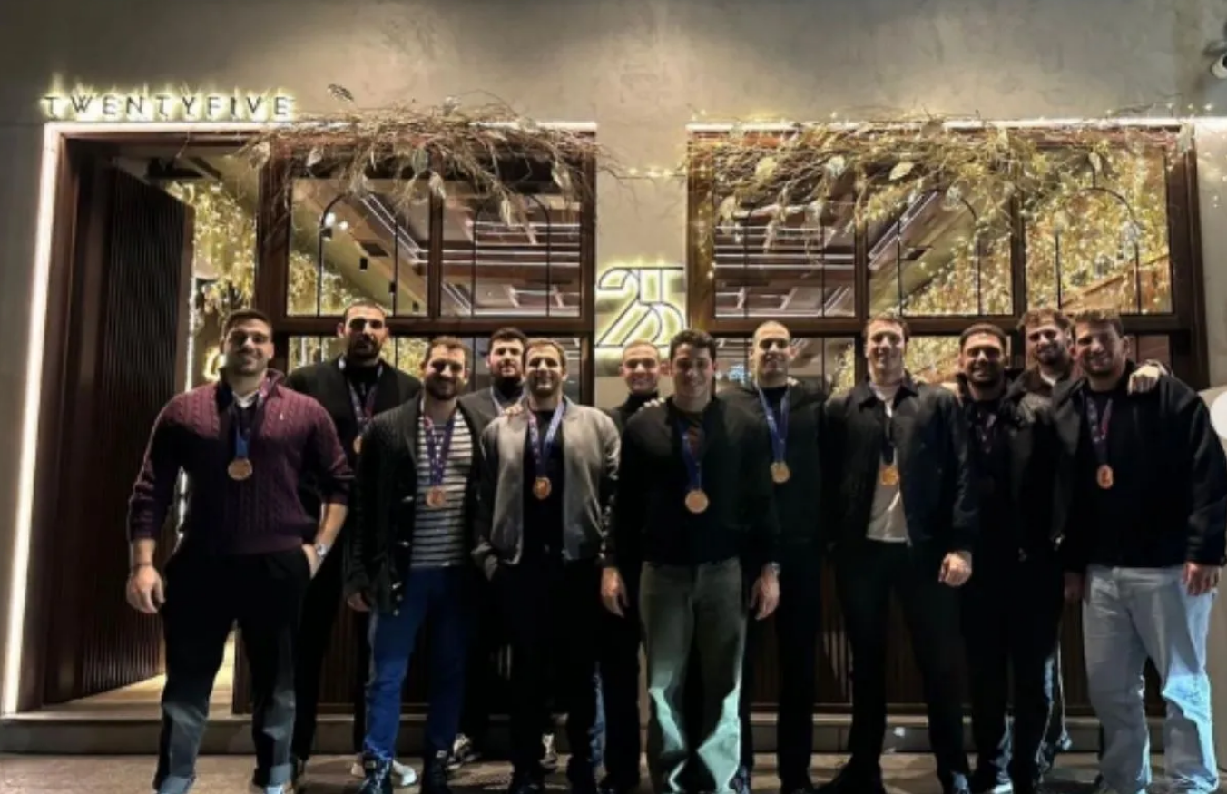 Στο εστιατόριο του Πίτερς γιόρτασε η Εθνική πόλο ανδρών το χάλκινο μετάλλιο (pics)