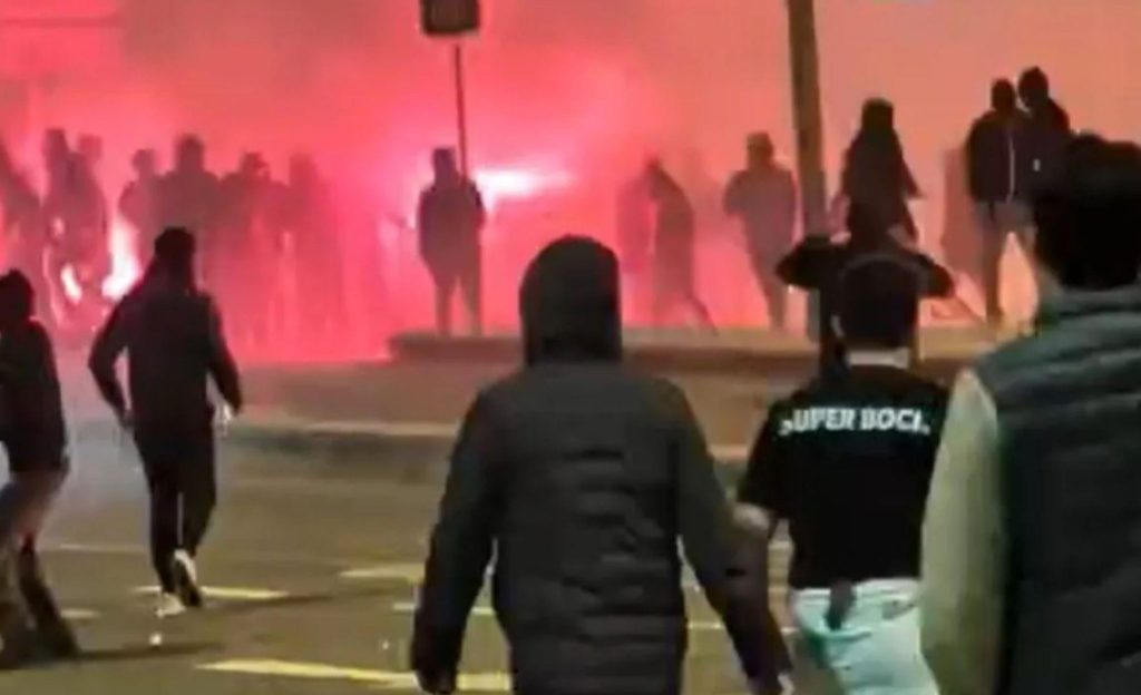 Χαμός πριν το ντέρμπι Σπόρτινγκ – Μπενφίκα στο futsal: Σοβαρά επεισόδια και πάνω από 100 συλλήψεις (vid)
