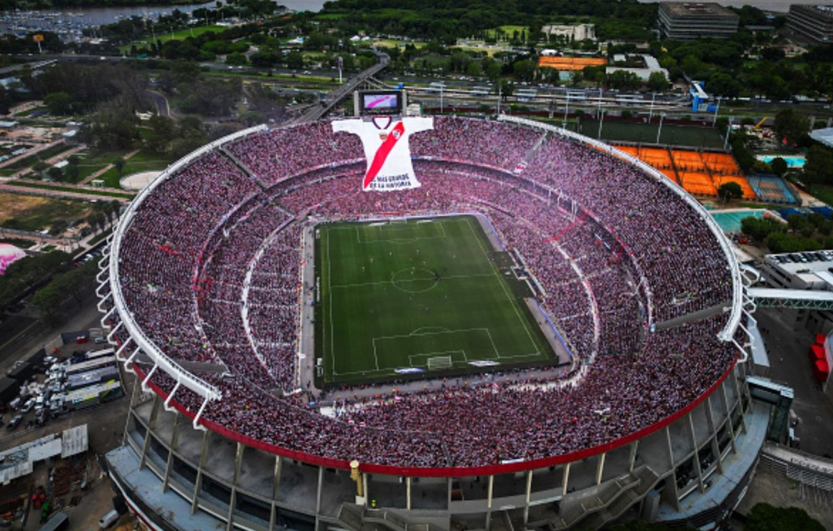 Ιστορική εμπορική συμφωνία για τη Ρίβερ Πλέιτ: 110 εκατομμύρια δολάρια έσοδα σε δέκα χρόνια