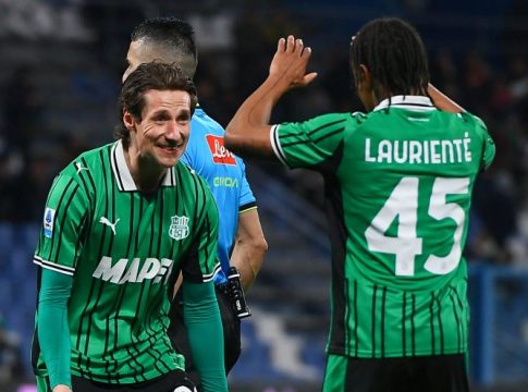 Σασουόλο – Βερόνα 3-0: Της έριξε τρία και την άφησε στον πάτο