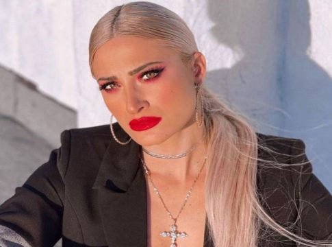 Η απίθανη ερώτηση της Τούνη στον σύντροφό της