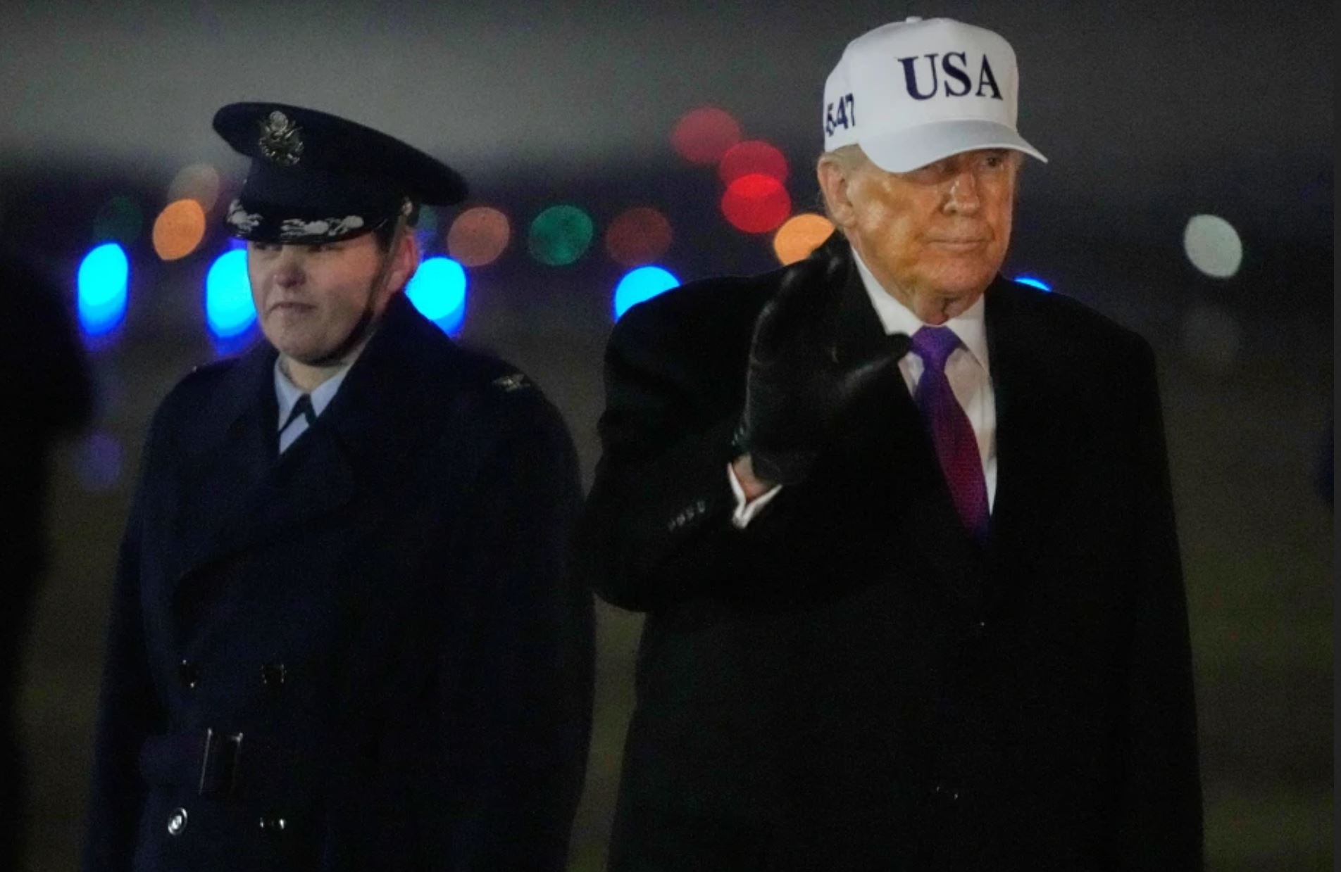 Ο Τραμπ λέει πως θα διατάξει τη δημοσιοποίηση των «αρχείων» για… UFO και τους εξωγήινους