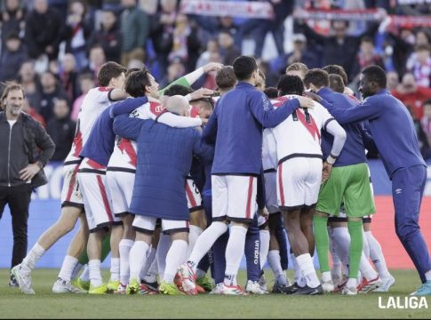 Ράγιο Βαγιεκάνο – Ατλέτικο Μαδρίτης 3-0: Έμεινε στην Μπαρτσελόνα και διαλύθηκε στο «Βαγιέκας»
