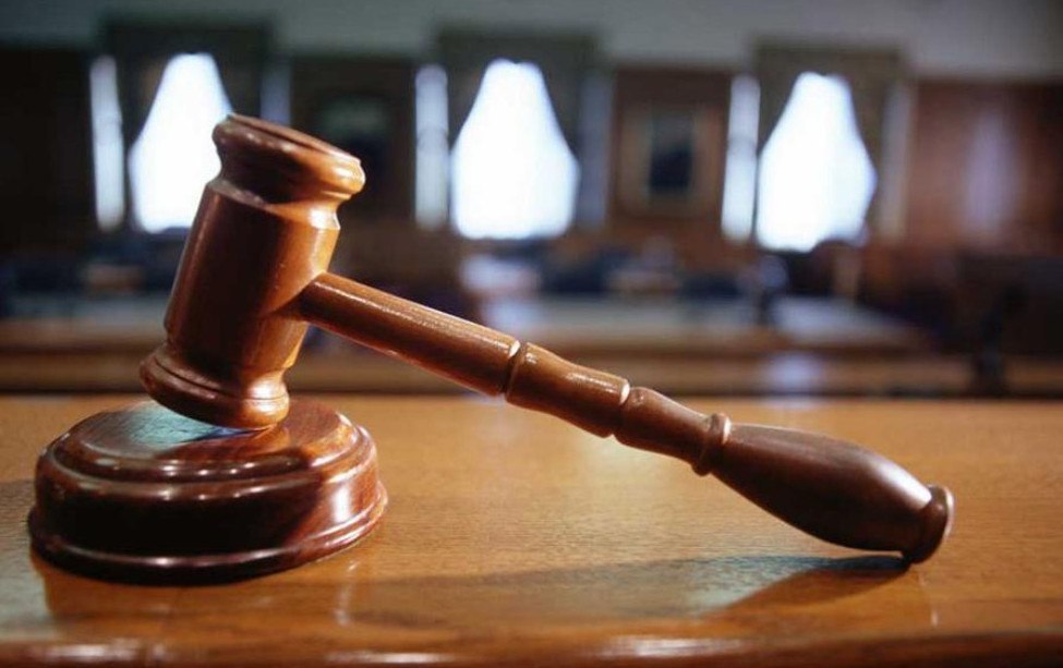 Καταπέλτης ο εισαγγελέας στη δίκη για τις υποκλοπές: Προτείνει την ενοχή των κατηγορουμένων