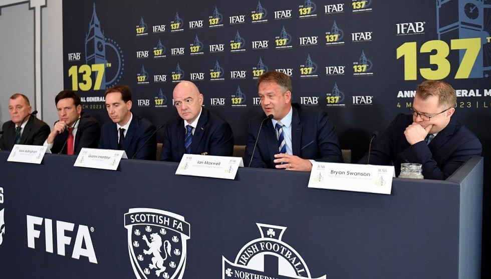 Σήμερα (28/2) η ετήσια γενική συνέλευση της IFAB για VAR και «Νόμο Βενγκέρ»