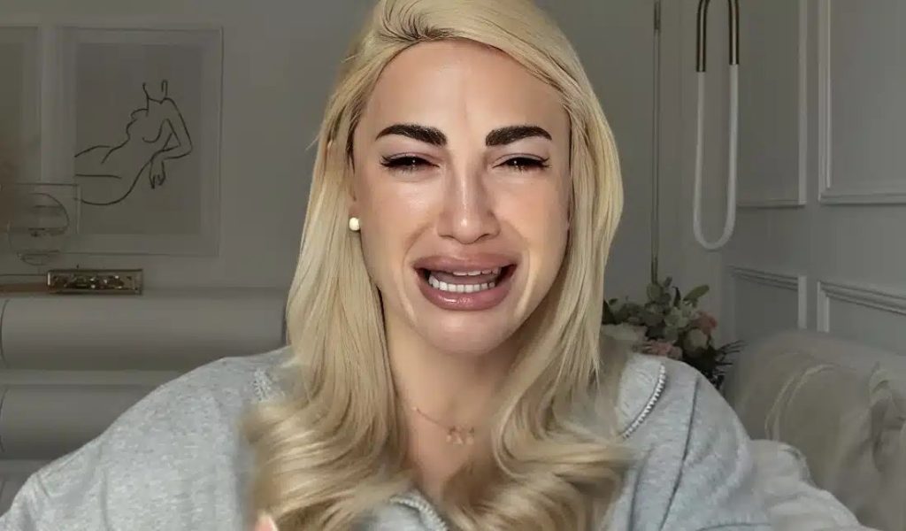 Συγκλονιστικό ξέσπασμα της Τούνη: «Αντιμετωπίστηκα από την κοινωνία σαν μια φτηνή πό@@η» (vid)