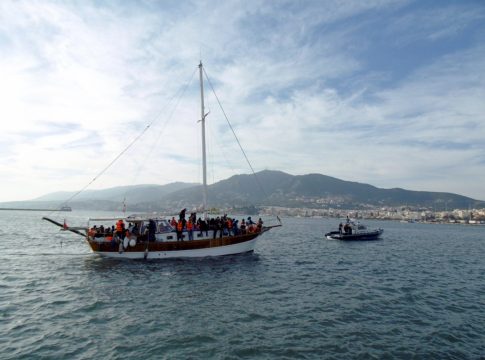 Τραγωδία με 22 νεκρούς μετανάστες ανοιχτά της Ιεράπετρας – Πέταξαν τις σορούς στη θάλασσα