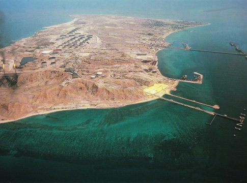 Νησί Χαργκ: Οι ΗΠΑ έβαλαν στο στόχαστρο την καρδιά της οικονομίας του Ιράν – Πώς θα επηρεάσει αυτό τον πόλεμο;