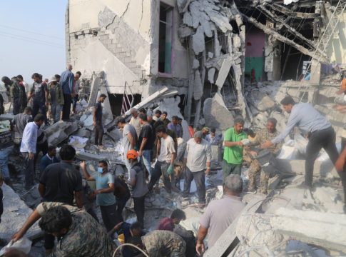 Ιράν: Στους 148 οι νεκροί από την επίθεση σε δημοτικό σχολείο θηλέων – Δεκάδες τραυματισμένα παιδιά