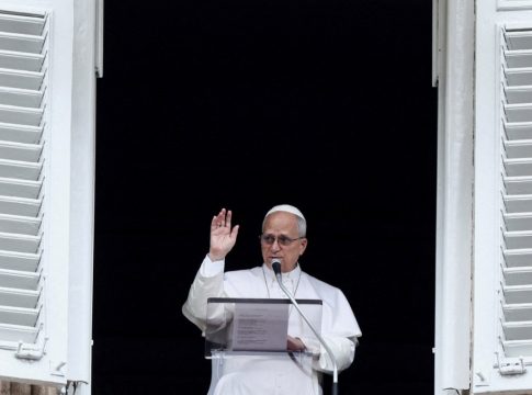 Πάπας Λέων ΙΔ’: Έκκληση να σταματήσει η «αποτρόπαιη βία» του πολέμου στο Ιράν