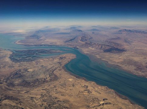 Το Ιράν λέει ότι κατέρριψε αεροσκάφος F-15 κοντά στη νήσο Ορμούζ