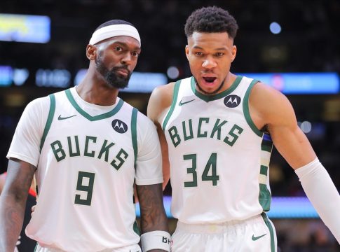 Πόρτις: «Στο 50% να μείνει στους Μπακς ο Αντετοκούνμπο»