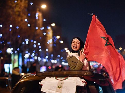 Χαμός στο Μαρόκο – Οπαδοί βγήκαν στους δρόμους για να πανηγυρίσουν το Κόπα Άφρικα (vids)