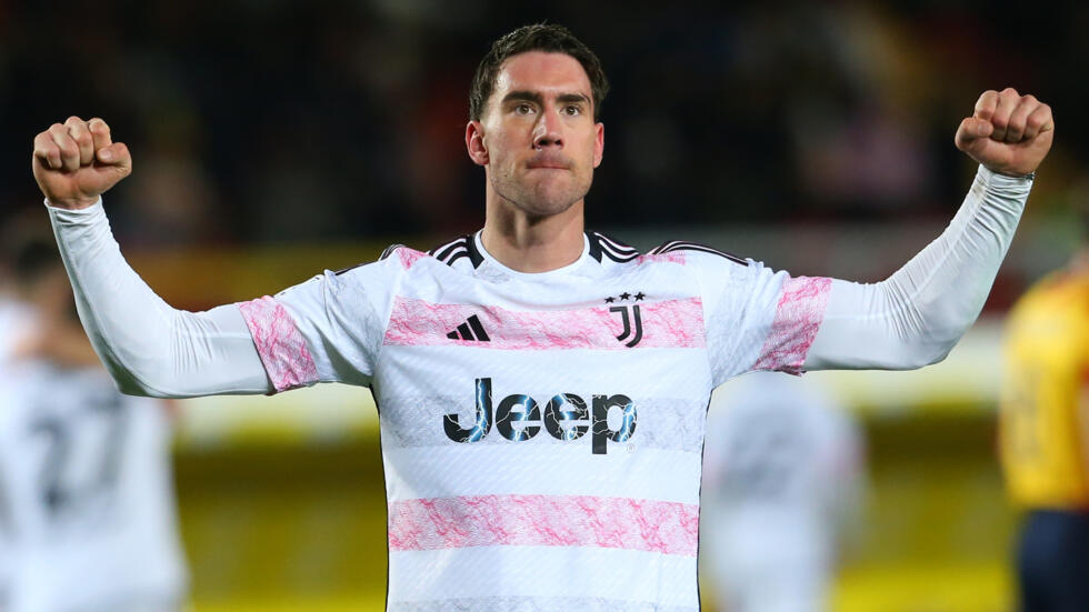 Γιουβέντους: Η Μίλαν είναι ετοιμη να «κλέψει» τον Βλάχοβιτς