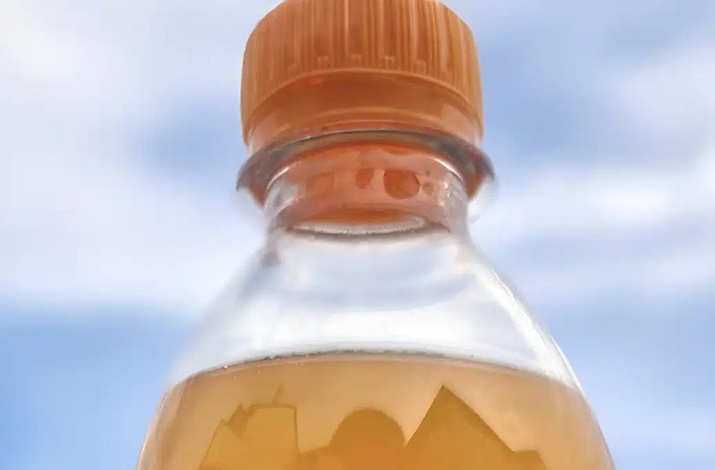 «Βόμβα» με πασίγνωστες πορτοκαλάδες που πίνουν όλοι – Περιέχουν χρωστική από πετρέλαιο και ανακαλούνται άμεσα